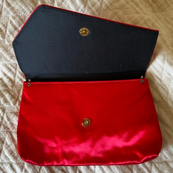 Bright Red Vintage Satin Clutch - Picture 4 of 5